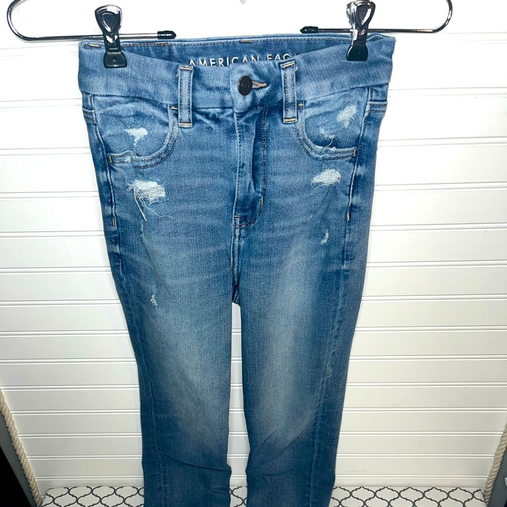 American Eagle Size 00R Woman’s “The Dream Jean” Curvy Super Hi-Rise Jegging.